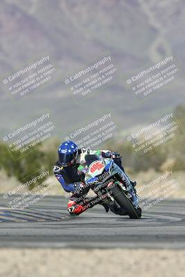 media/Jan-15-2026-Racers Edge (Thu) [[dfebeb70ab]]/2-A Group/Session 5 (Turn 5)/